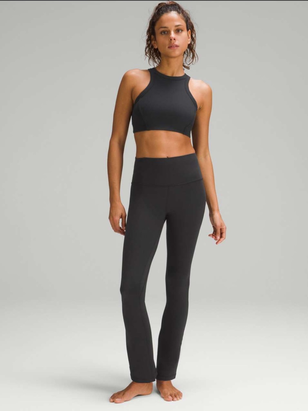 Lululemon Align High-Rise Mini-Flared Pant 28"
Black Size 2